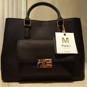 SOLD Perfect Black Elegant School Work Purse